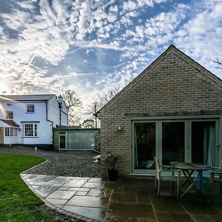 Eagle Mill Luxury Rooms Huntingdon Exteriör bild